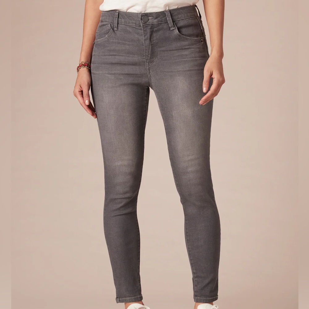 Modern "Ab"solution® High Rise Ankle Length Grey Skinny Jeans Size 14. NWT